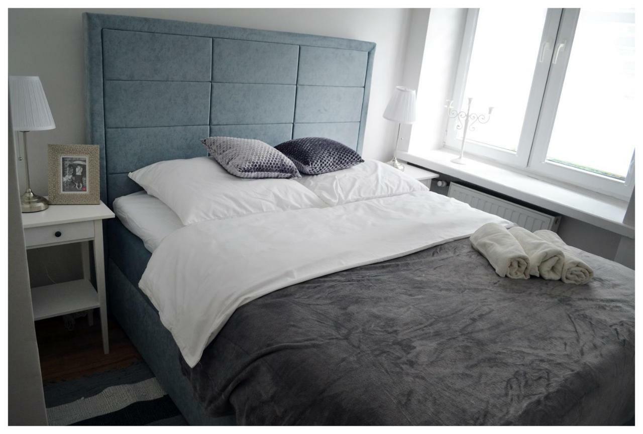 Color24 Apartament Stalowa Wola Ngoại thất bức ảnh