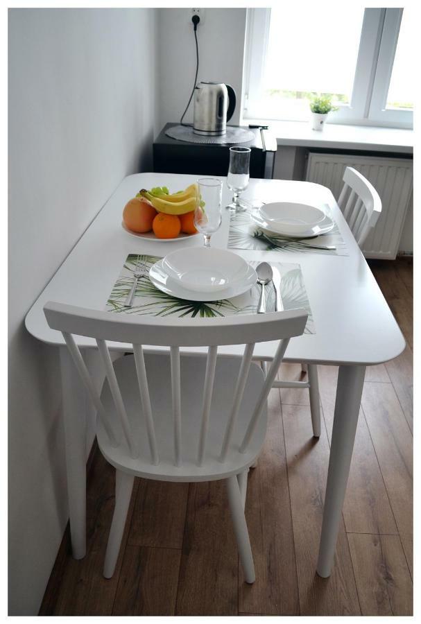Color24 Apartament Stalowa Wola Ngoại thất bức ảnh