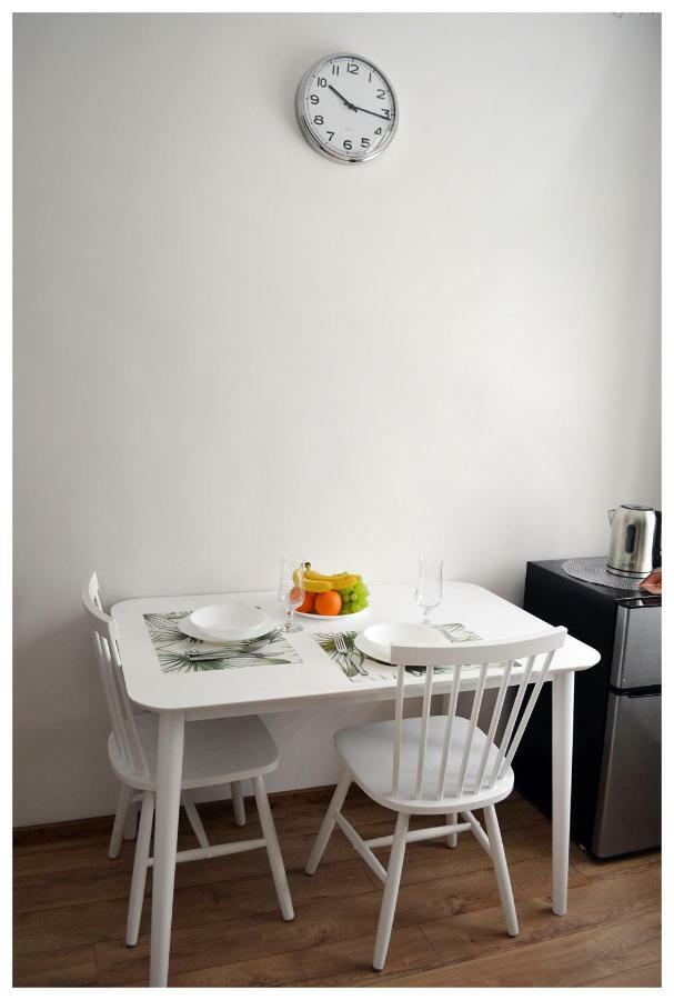 Color24 Apartament Stalowa Wola Ngoại thất bức ảnh