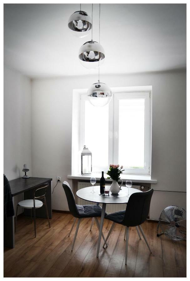 Color24 Apartament Stalowa Wola Ngoại thất bức ảnh